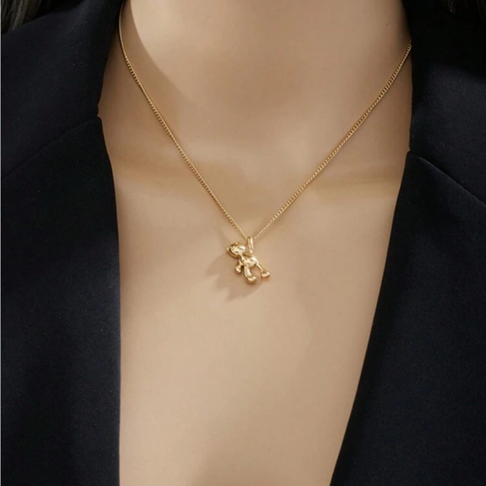 18k Golden Plated Delicate Gold Teddy Bear Necklace Stainless Steel - Picture 3 of 5